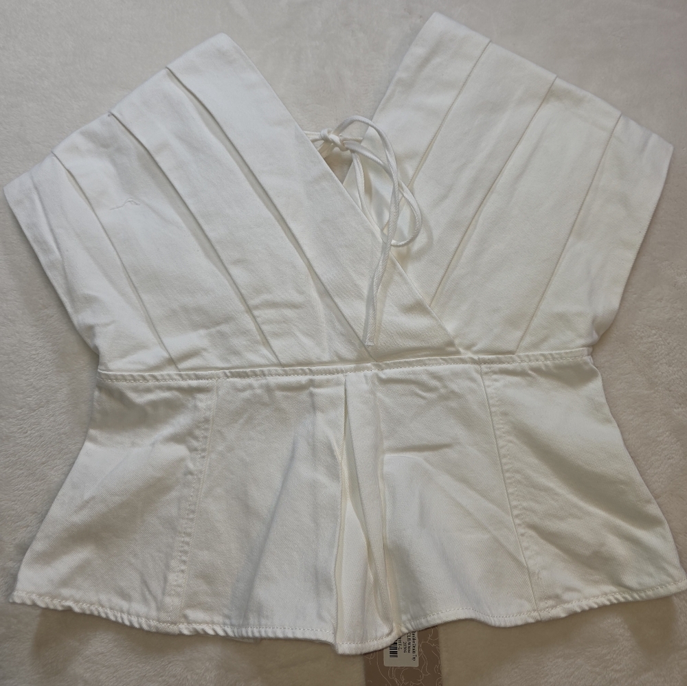 Meshki Rayne Off Shoulder Denim Top - White Size Large NWT $109